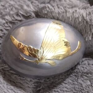 Egg Shaped Lead Trinket Box w/ Brass Butterfly Embossed Motif 1970 EUC